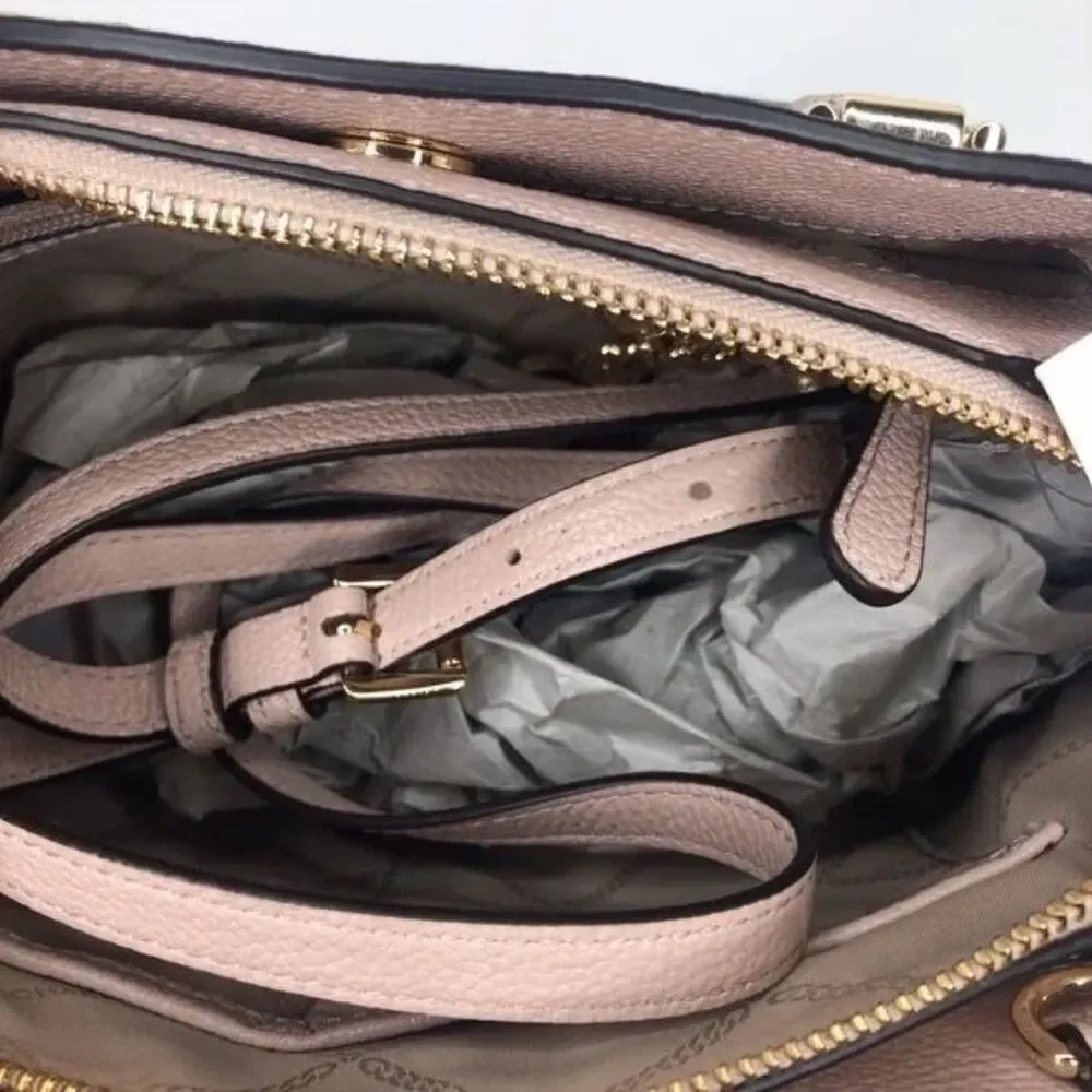 Michael Kors Maxine Small Messenger Bag‎ NWT